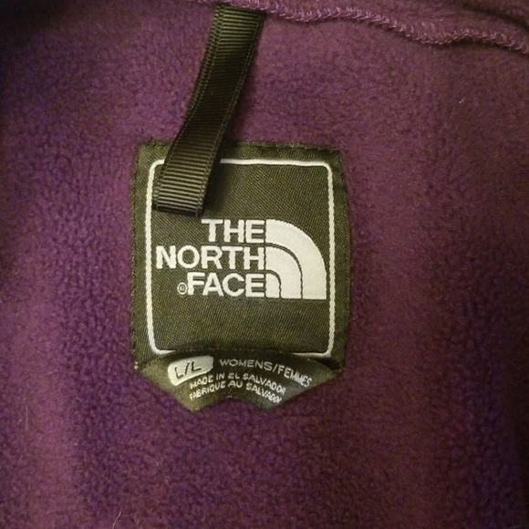 Northface Purple Fleece Jacket - Picture 2 of 3